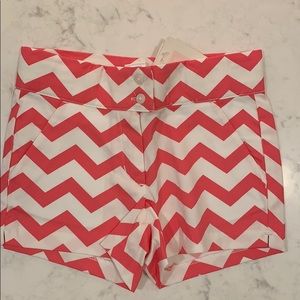 ⭐️Janie and Jack pink and white shorts 2T NWT
